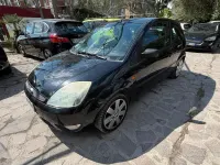 Second-hand Ford Fiesta Ambiente 75 CP (55 kW) 2004 Negru Hatchback