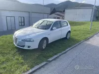 Usata Alfa Romeo 147 105 CV (77 kW) 2009 Utilitaria