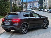 Usata Mercedes GLA200 Premium 135 CV (99 kW) 2018 Marrone SUV