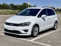 Usata VW Golf Sportsvan Executive 110 CV (80 kW) 2016 Bianco Monovolume