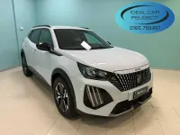 Usata Peugeot 2008 Allure 102 CV (75 kW) 2024 Bianco SUV