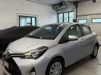 Usata Toyota Yaris Hybrid Active 101 CV (74 kW) 2015 Other Berlina