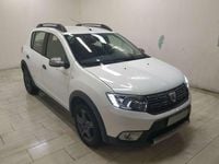 Usata Dacia Sandero Stepway 90 CV (66 kW) 2017 Bianco Berlina
