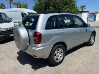 Usata Toyota RAV4 116 CV (85 kW) 2004 Grigio SUV