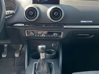 Usata Audi A3 116 CV (85 kW) 2017 Grigio Berlina