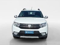 Usata Dacia Sandero Stepway 90 CV (66 kW) 2017 Bianco Berlina