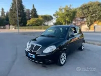 Usata Lancia Ypsilon 60 CV (44 kW) 2009 Nero Utilitaria