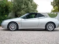 Usata Alfa Romeo Spider 144 CV (105 kW) 1999 Grigio Cabrio