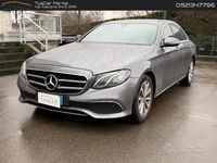 Usata Mercedes E220 Business 194 CV (142 kW) 2018 Grigio Berlina