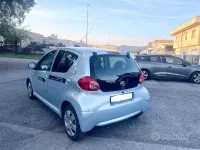 Usata Toyota Aygo 68 CV (50 kW) 2007 Blu Utilitaria