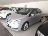 Usata Mercedes B200 140 CV (102 kW) 2010 Monovolume