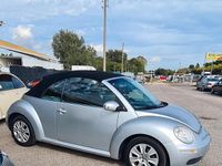 Usata VW Beetle Cabriolet 105 CV (77 kW) 2009 Grigio Cabrio