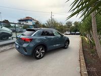 Usata VW T-Roc R 150 CV (110 kW) 2022 Verde SUV