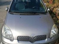 Usata Toyota Yaris Sol 69 CV (50 kW) 2005 Berlina