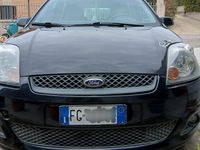 Usata Ford Fiesta 2016 Nero Berlina