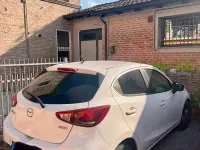 Usata Mazda 2 Evolve 105 CV (77 kW) 2017 Bianco Utilitaria