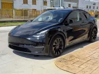 Usata Tesla Model Y Performance 405 kW (551 CV) 2022 Nero SUV