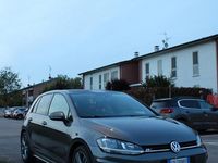 Usata VW Golf VII R-line 116 CV (85 kW) 2017 Grigio Berlina
