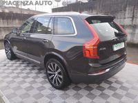 Usata Volvo XC90 Plus 235 CV (172 kW) 2022 Grigio scuro metallizzato SUV