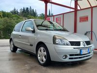 Usata Renault Clio II 98 CV (72 kW) 2003 Grigio Utilitaria