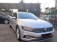 Usata VW Passat Business 122 CV (89 kW) 2021 Argento Station wagon