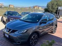 Usata Nissan Qashqai Tekna 131 CV (96 kW) 2016 Grigio scuro metallizzato SUV