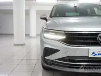 Usata VW Tiguan Life 122 CV (89 kW) 2022 Grigio SUV
