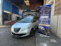 Usata Lancia Ypsilon 69 CV (50 kW) 2015 Grigio Utilitaria