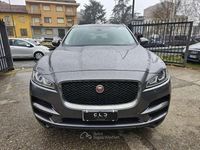 Usata Jaguar F-Pace 180 CV (132 kW) 2017 Grigio scuro SUV