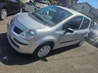 Usata Renault Modus 2007 Grigio Monovolume