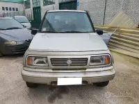 Usata Suzuki Vitara 87 CV (63 kW) 2003 Grigio SUV