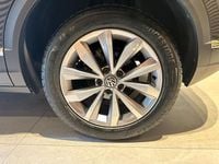 Usata VW T-Roc Style 115 CV (84 kW) 2019 Grigio scuro SUV