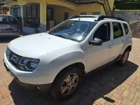 Usata Dacia Duster Lauréate 110 CV (80 kW) 2015 Bianco SUV