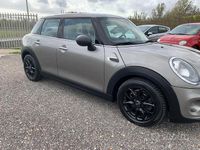Usata Mini One D 95 CV (69 kW) 2018 Grigio Utilitaria