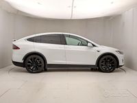 Usata Tesla Model X Long Range AWD 397 kW (541 CV) 2019 Bianco SUV