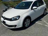 Usata VW Golf VI Trendline 105 CV (77 kW) 2009 Bianco Utilitaria