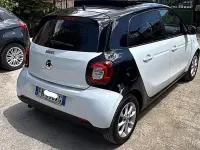Usata Smart ForFour 71 CV (52 kW) 2016 Bianco Utilitaria