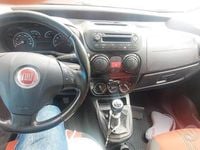 Usata Fiat Qubo Trekking 80 CV (58 kW) 2016 Rosso Monovolume