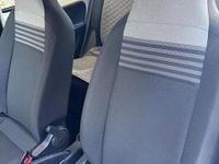 Usata VW up! Move 65 CV (47 kW) 2022 Bianco Utilitaria