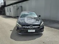 Usata Mercedes CLA220 Business 170 CV (125 kW) 2018 Nero Coupé