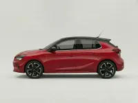 Usata Opel Corsa-e 100 kW (136 CV) 2023 Rosso Utilitaria
