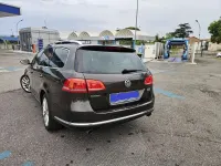 Usata VW Passat Highline 170 CV (125 kW) 2012 Marrone Station wagon