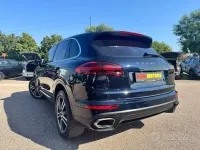 Usata Porsche Cayenne Platinum Edition 250 CV (183 kW) 2016 Blu SUV