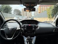 Usata Lancia Ypsilon 95 CV (69 kW) 2017 Nero Utilitaria