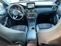 Usata Mercedes 180 109 CV (80 kW) 2018 Grigio Berlina