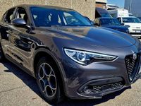 Usata Alfa Romeo Stelvio Sprint 190 CV (139 kW) 2020 Grigio vesuvio SUV