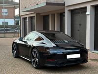 Usata Porsche 992 394 CV (289 kW) 2024 Nero Coupé