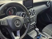 Usata Mercedes A180 109 CV (80 kW) 2017 Berlina