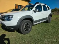Usata Dacia Duster 2015 Bianco SUV