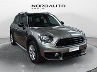 Usata Mini Cooper D Countryman Business 150 CV (110 kW) 2017 Beige SUV